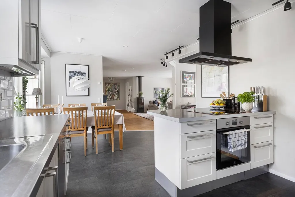 Cucina - Villa with Pool and Spa in Alberga