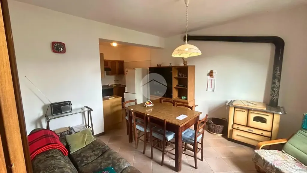 Dining Room - Independent House with Panoramic View in Vigolo