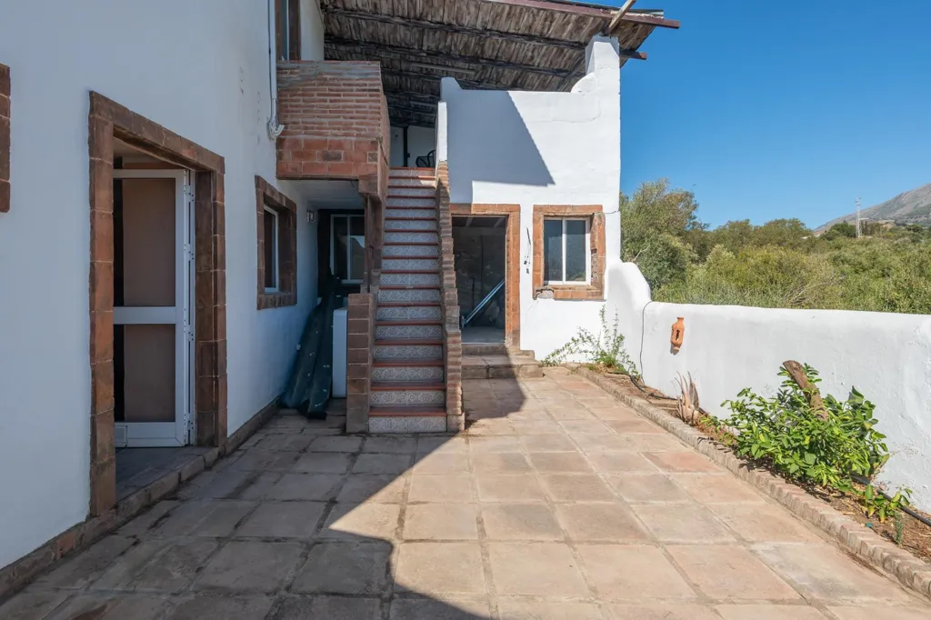 Terrass - 7-Bedroom Villa with Mountain View in Mijas