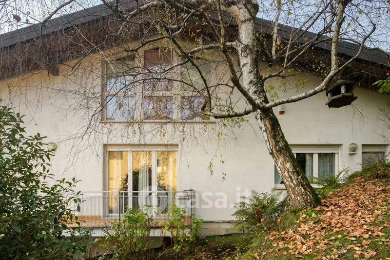 Exterior - Villa with Lake View in Verbania