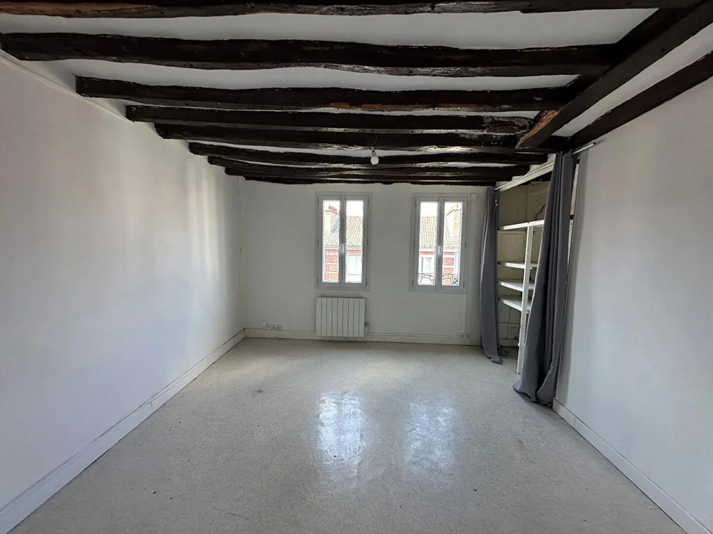 Stanze - One-Bedroom Flat in Rouen City Centre