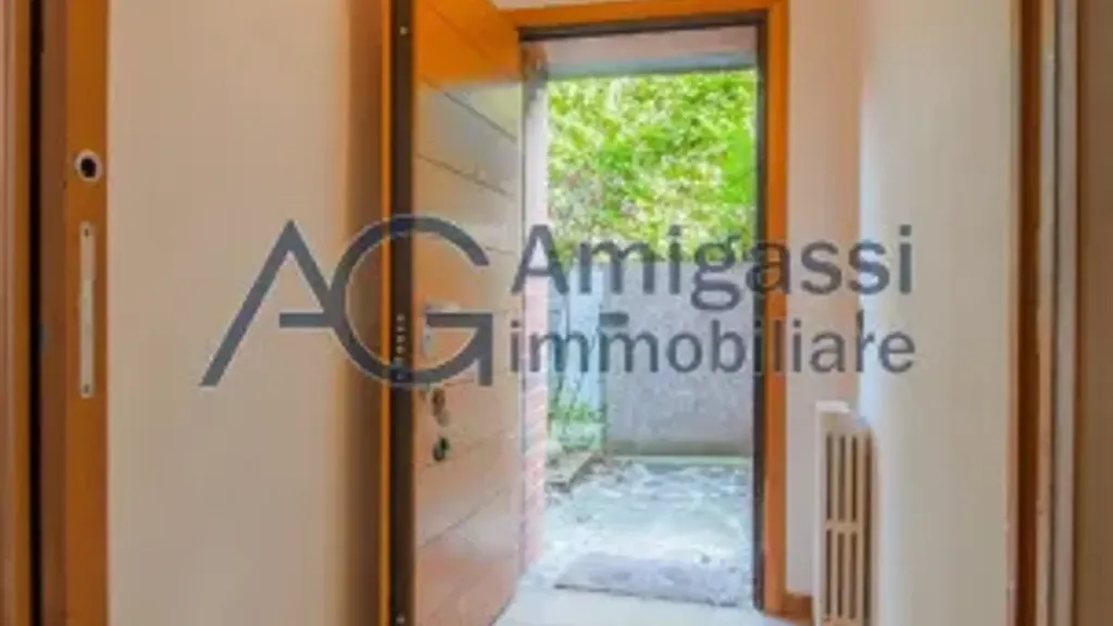 hallway_entrance