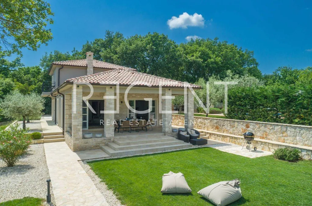 Esterno - Designer Villa with Pool in Tinjan
