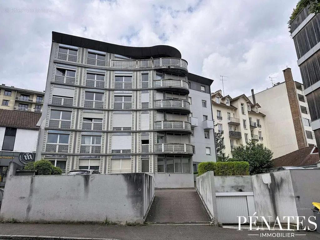 Appartement 1 pièces à Chaville