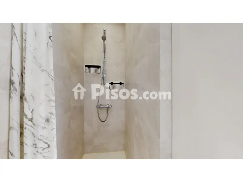 Bagni - Bright Apartment with Balcony in Poble Sec
