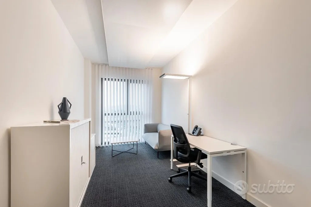 Bureau - Dedicated Offices with High-Speed Wi-Fi in Forlì
