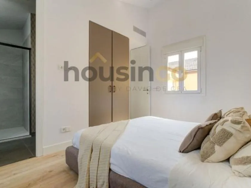Bedrooms - Modern Penthouse with Central Madrid Views