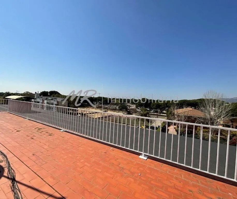 Terrasse - Luxury Penthouse with Pool in Gavà