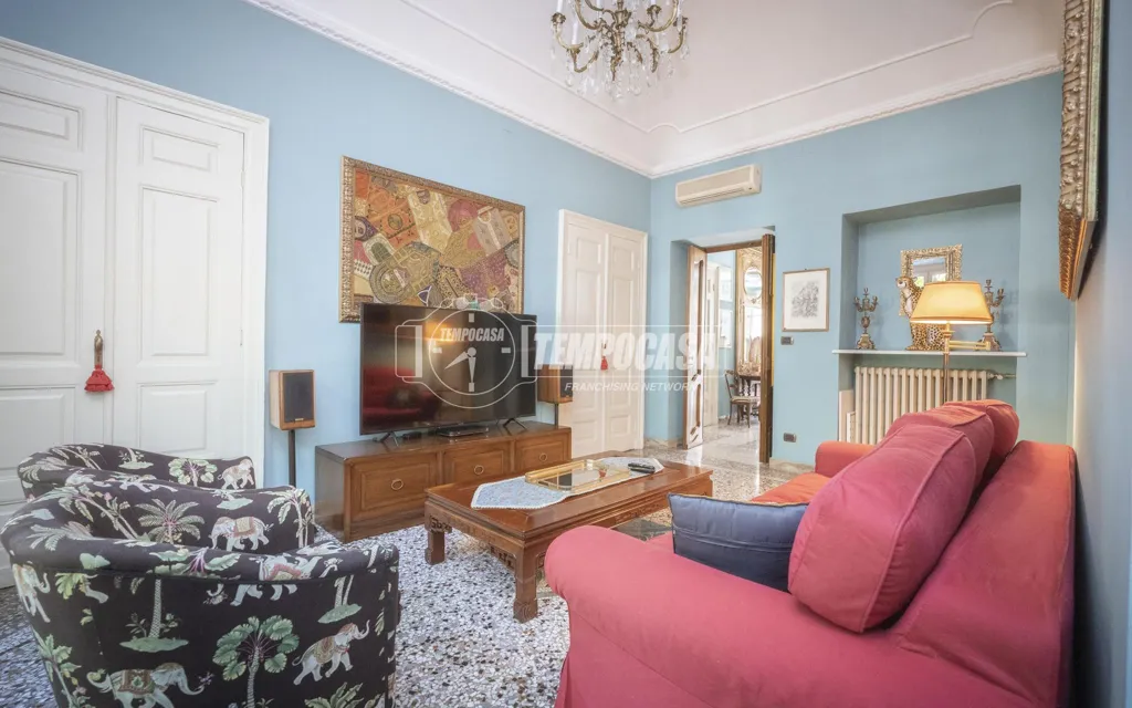 Elutuba - Prestigious Apartment with Terrace in Torino