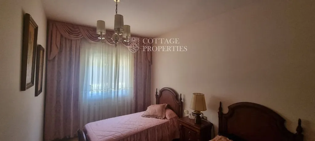 Magamistoad - Luxury Villa with Lake View in Pla de l'Estany