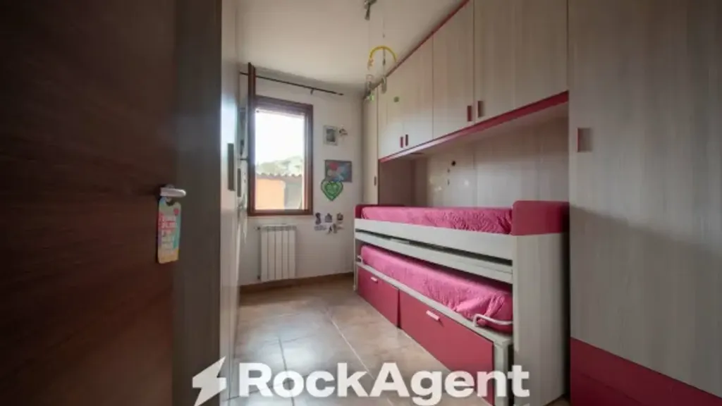 Magamistoad - Modern Apartment with Private Courtyard in Sennori