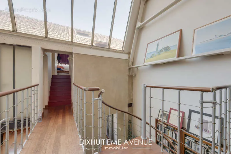Toad - Loft with Veranda in La Plaine Saint Denis