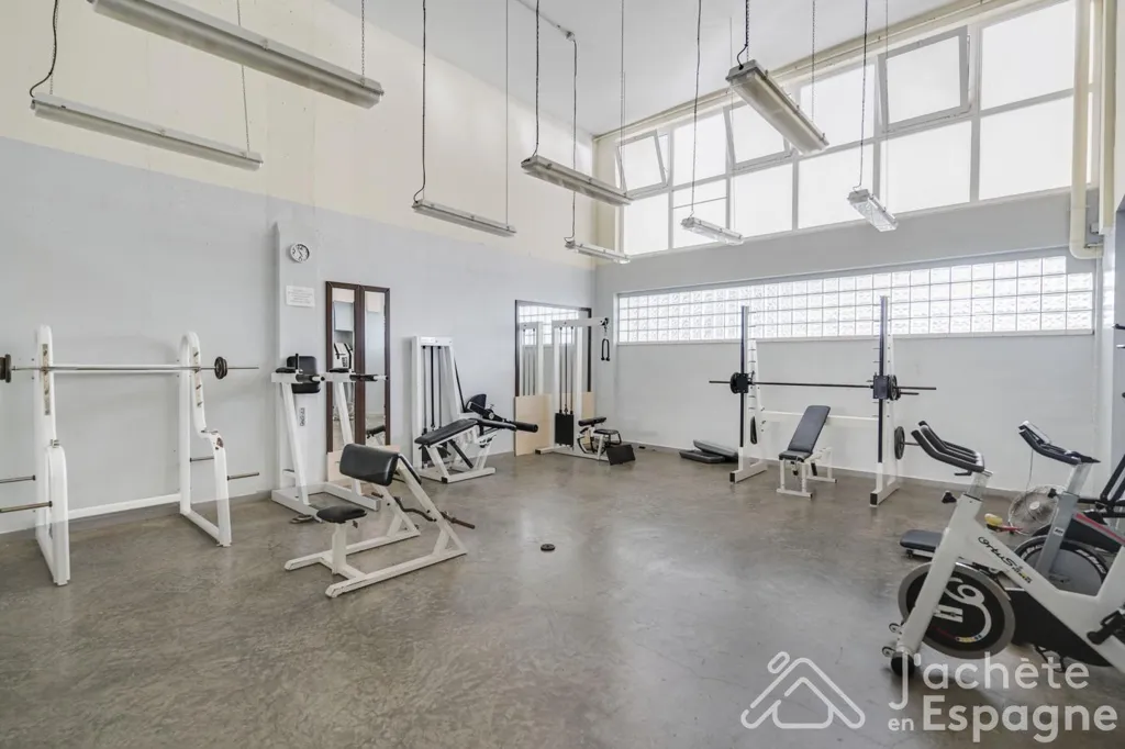 Pièces - Furnished Apartment with Pool in Valencia