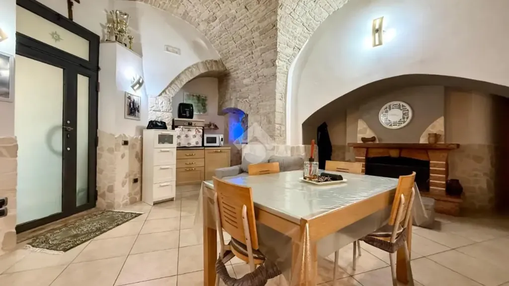 Söögituba - Characterful 3-Bedroom in Bitonto's Historic Centre