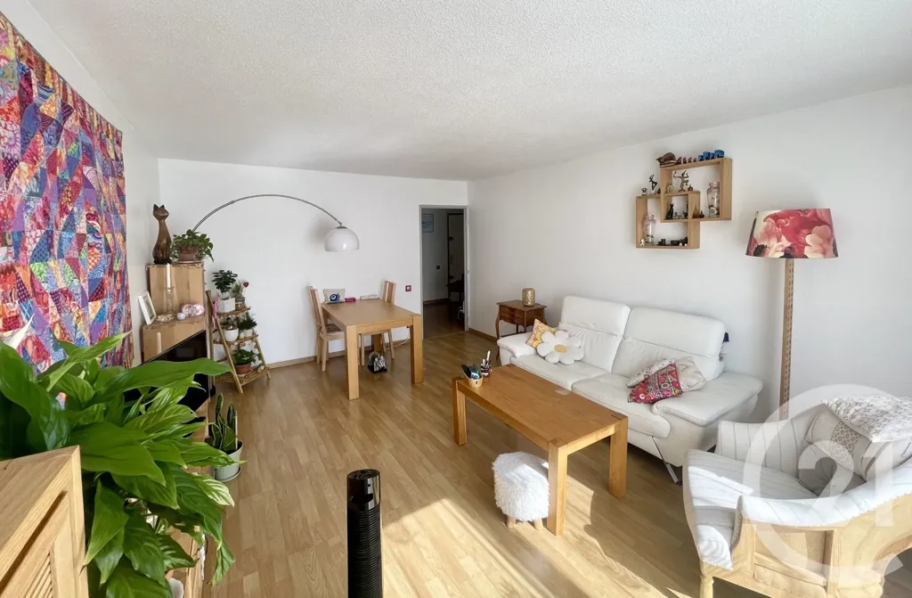 Elutuba - 3-Bedroom Apartment with Balcony in Blagnac Centre