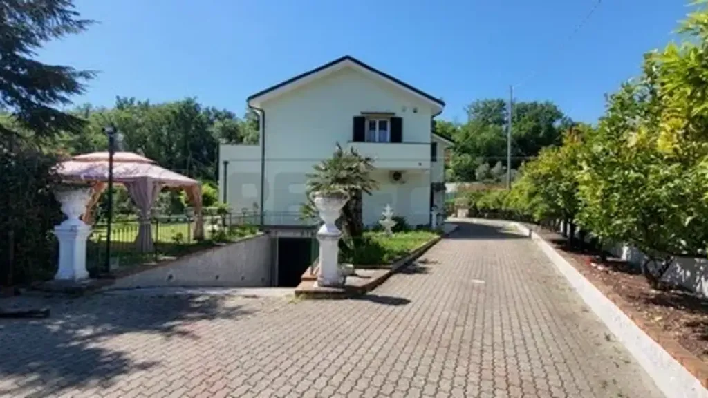 Extérieur - Villa with Sea View in Ceriale