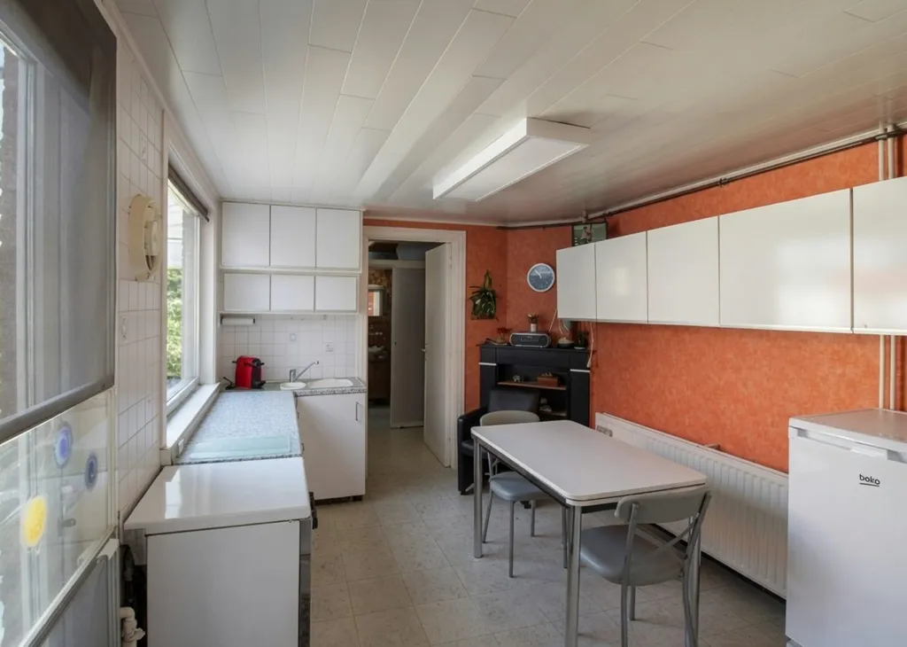 Cuisine - Maison Charmante avec Jardin à Opwijk