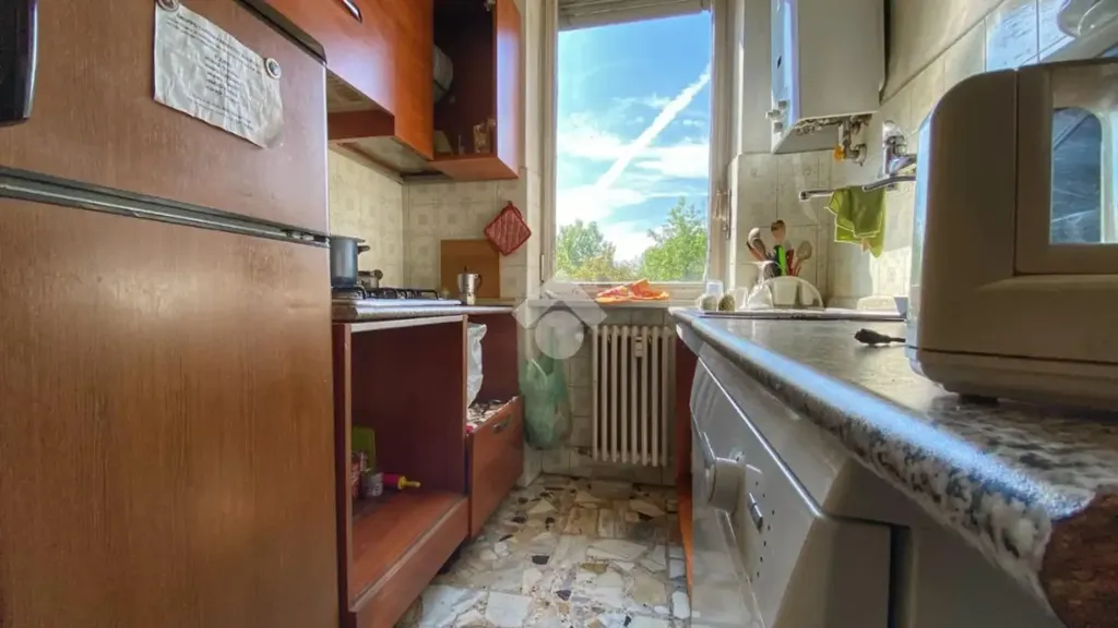 Köök - 2-Bedroom Apartment with Balcony in Turin