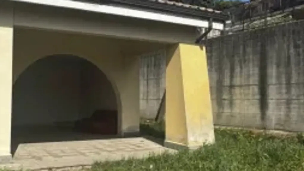 Terrass - Semi-Finished Villa with Garden in Riano