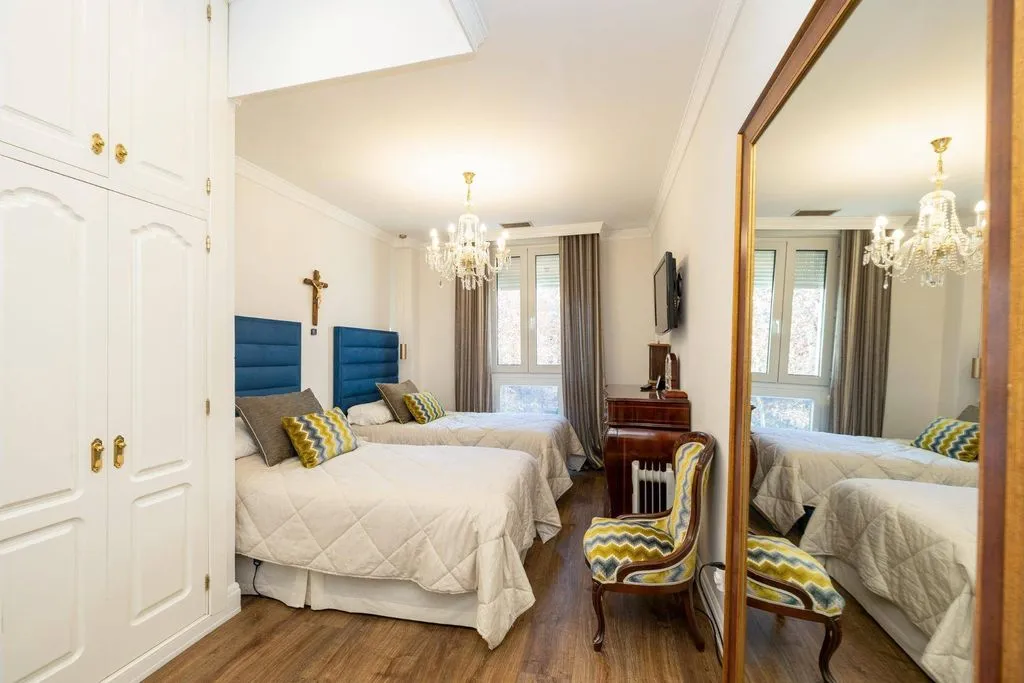 Magamistoad - Luxury Flat with Balcony in Granada