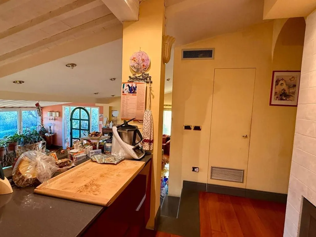 Cuisine - Luxury Villa with Panoramic View in Impruneta