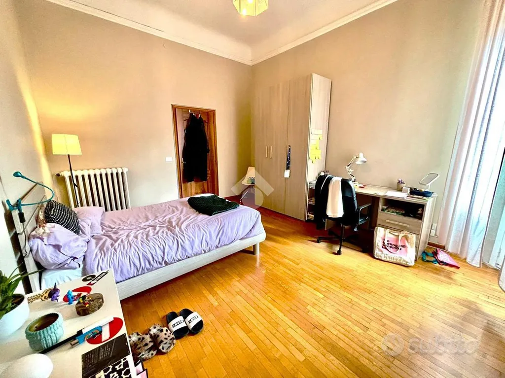 Bedrooms - Period Apartment with Balcony in Florence