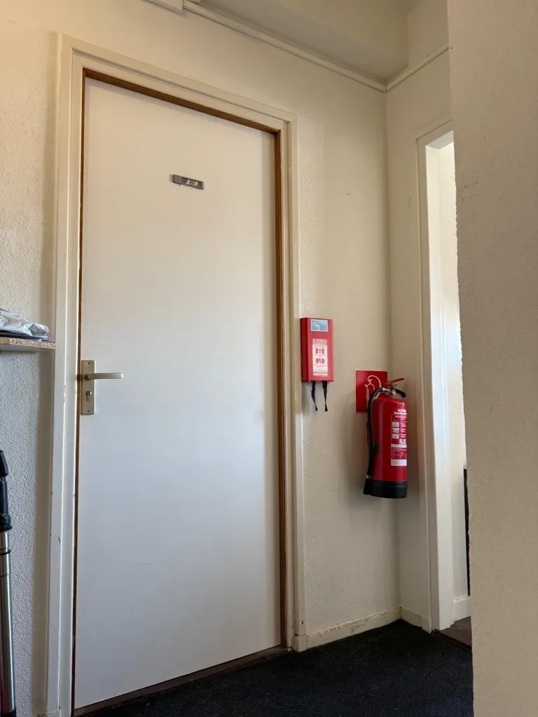 Esik - Furnished Room in Eindhoven