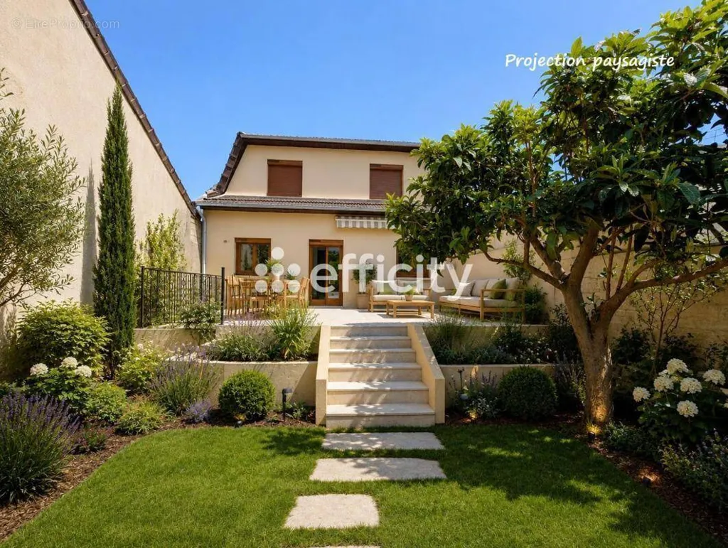 Aed - Traversant House with Garden in Saint-Denis