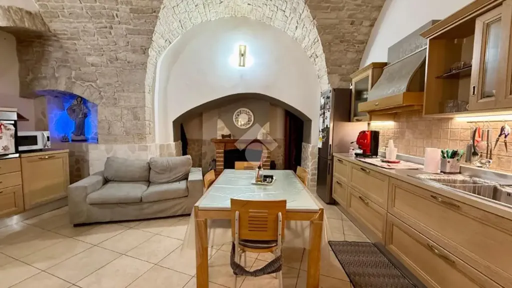 Köök - Characterful 3-Bedroom in Bitonto's Historic Centre