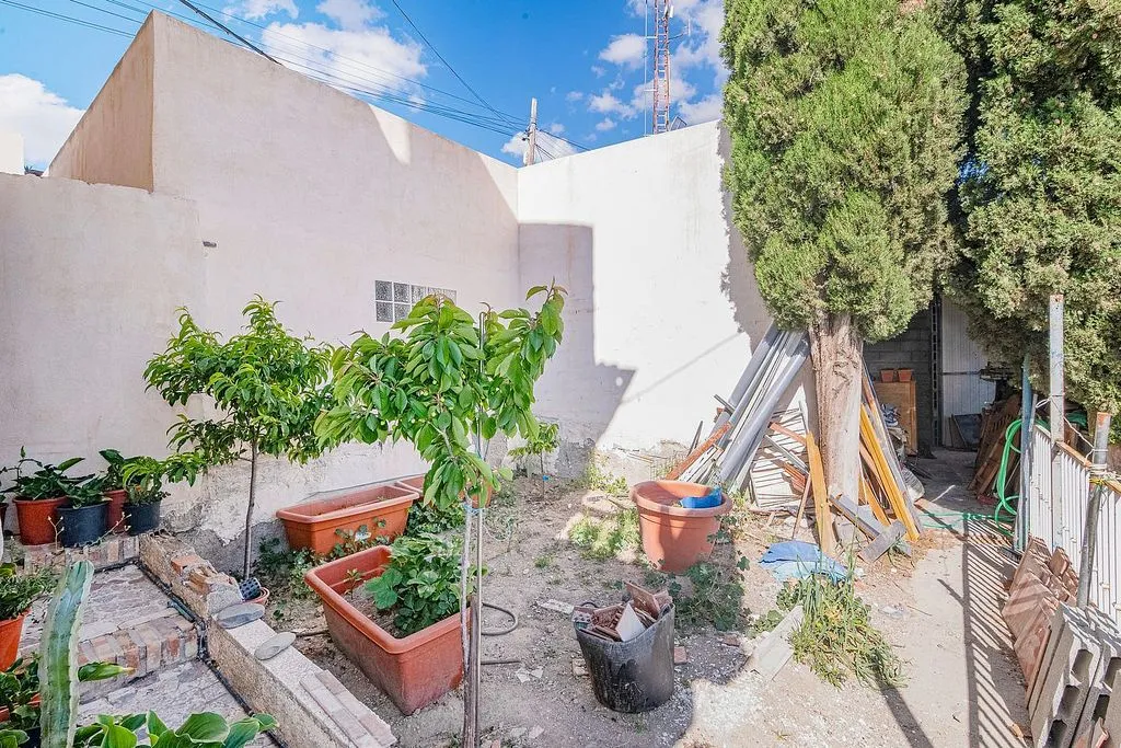 Aed - Semi-detached House with Pool in Alfacar
