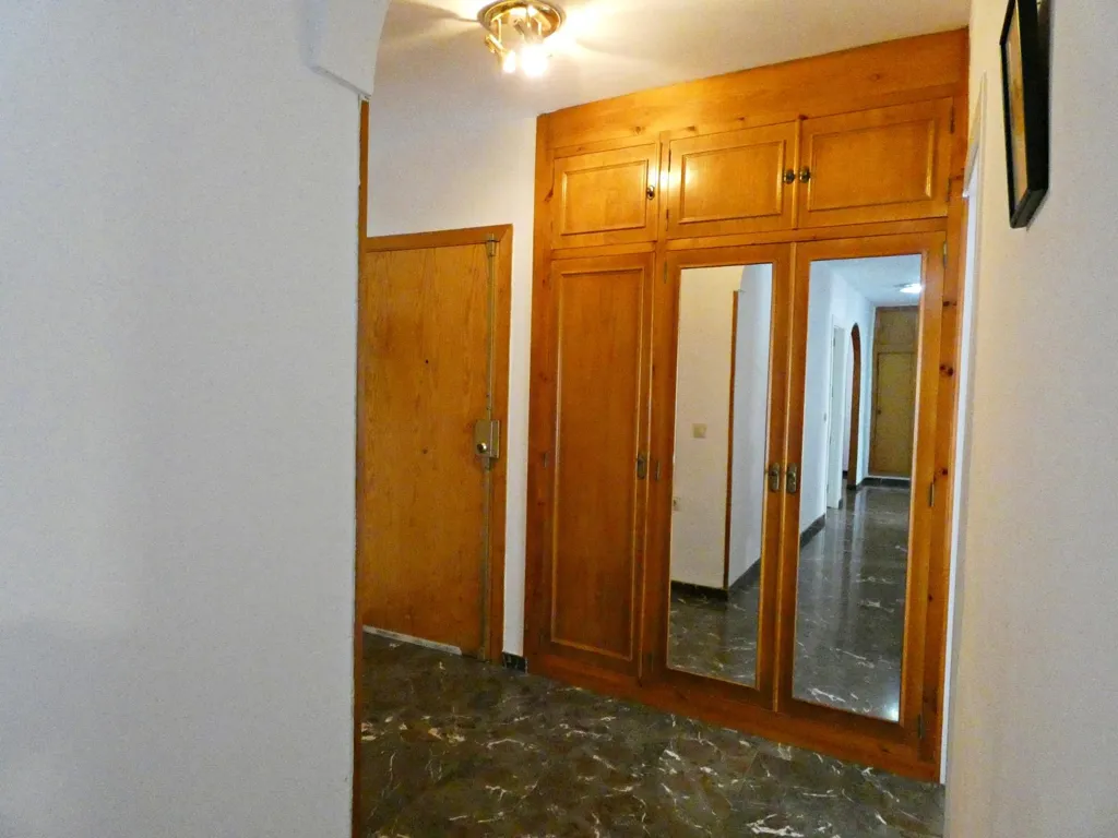 hallway_entrance