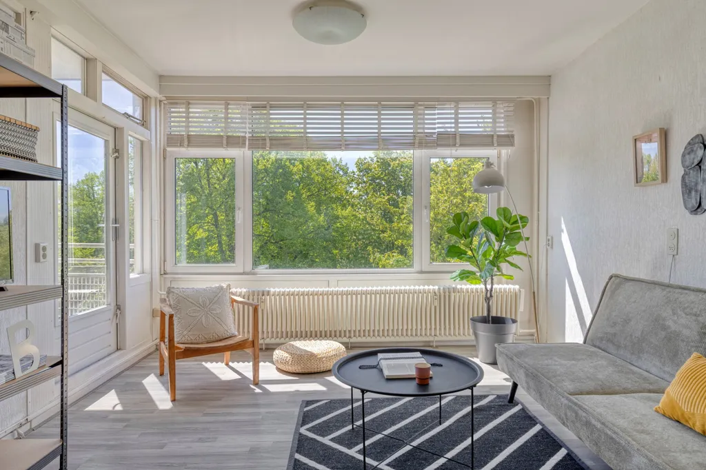Séjour - City Centre Flat with Balcony in Hereplein