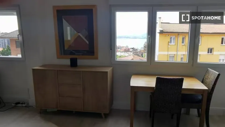 Dining Room - 2-Bedroom Apartment with Terrace in Santander