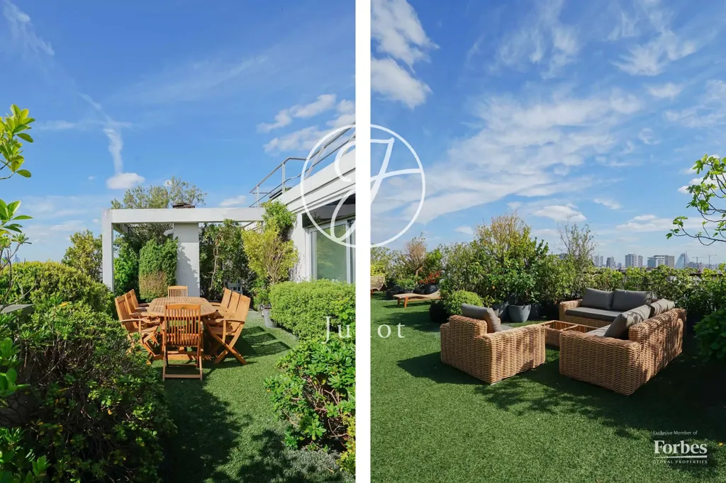 Terrace - Penthouse with Eiffel Tower View in Paris 75116