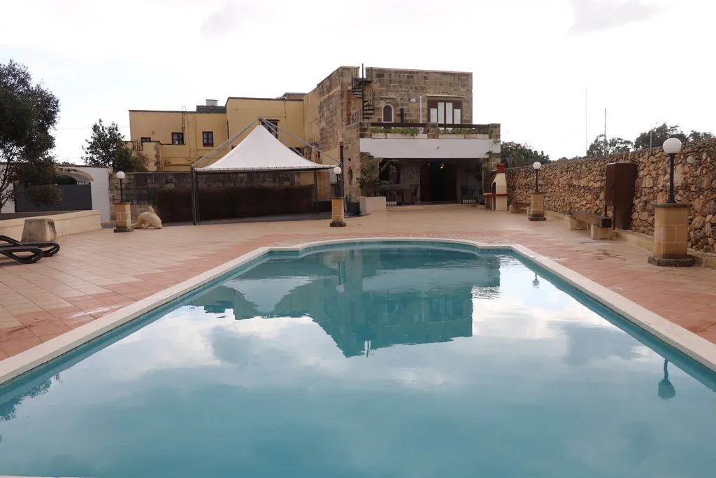Piscine - Maison 4 chambres à Gharghur