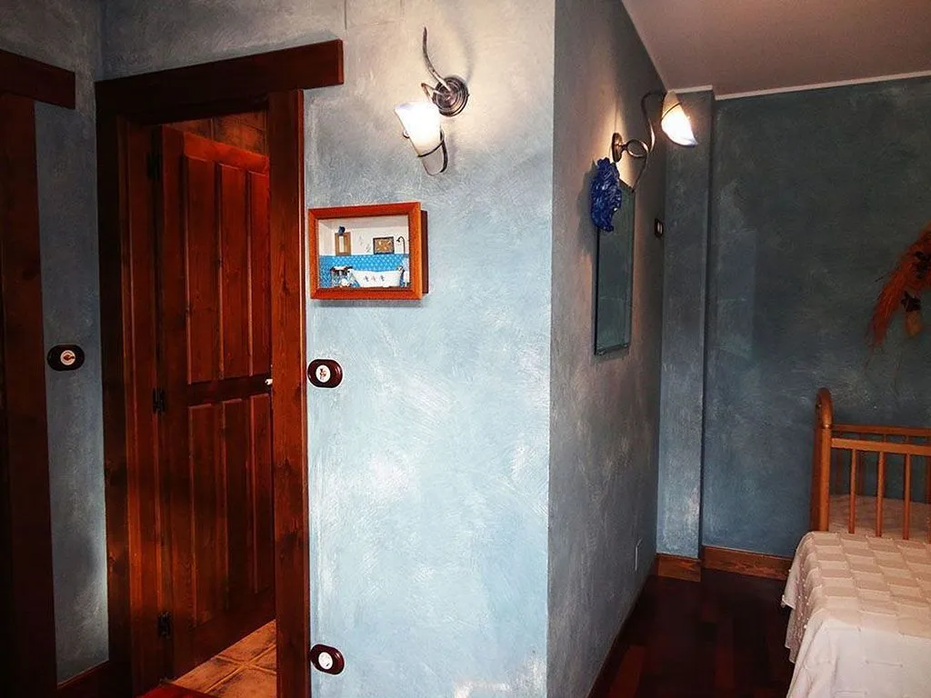 Chambres - Adosado with Rustic Decor in Riocavado de la Sierra