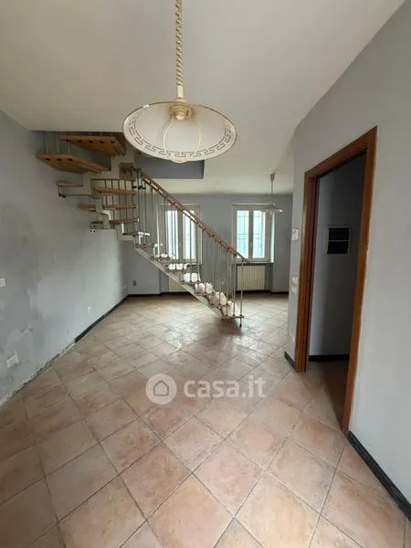 Soggiorno - Terraced House with Private Garden in Lungavilla