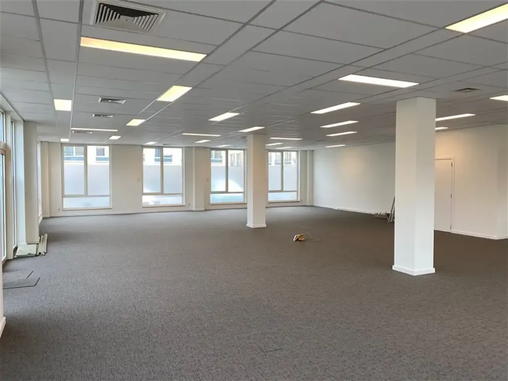 Kabinet - Split-able Offices in Drogenbos Techno Centre