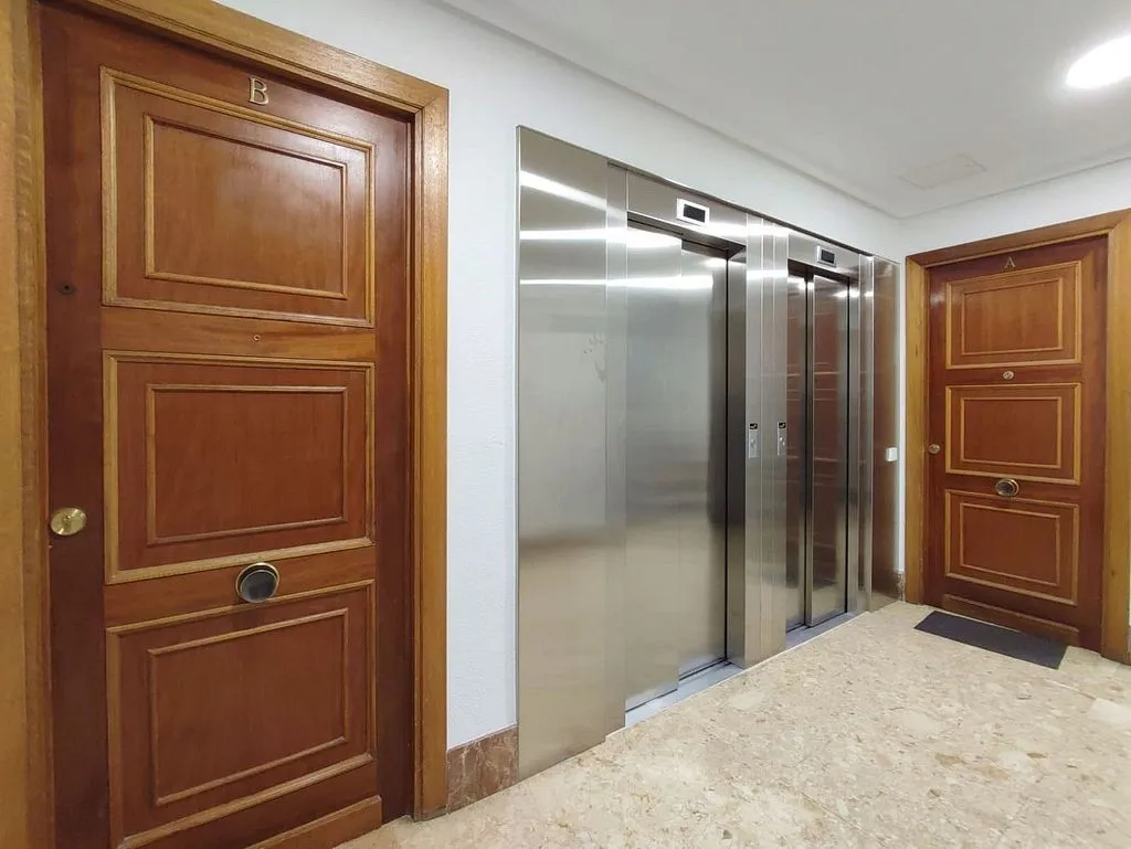 Entrée - Student Flat with Terrace in San Juan, Pamplona