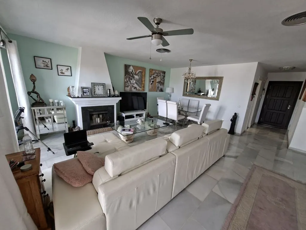 Séjour - Townhouse with Pool in La Duquesa, Manilva