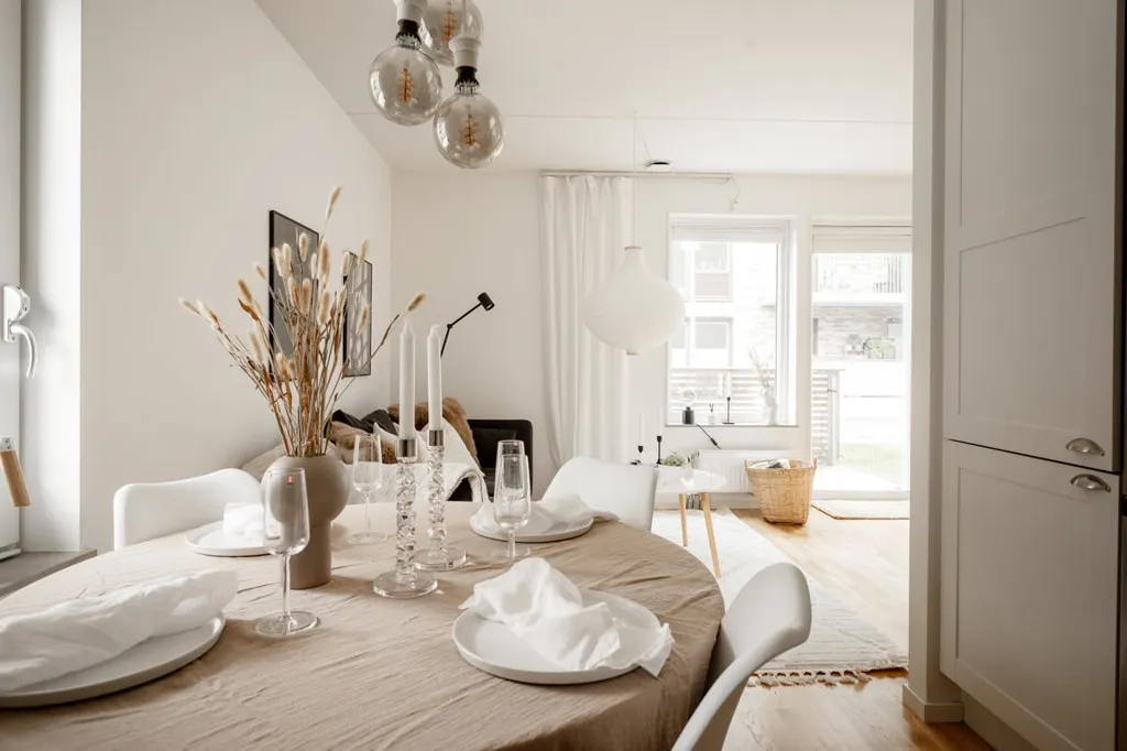 Dining Room - Modern Apartment with Terrace in Kvarnbyn