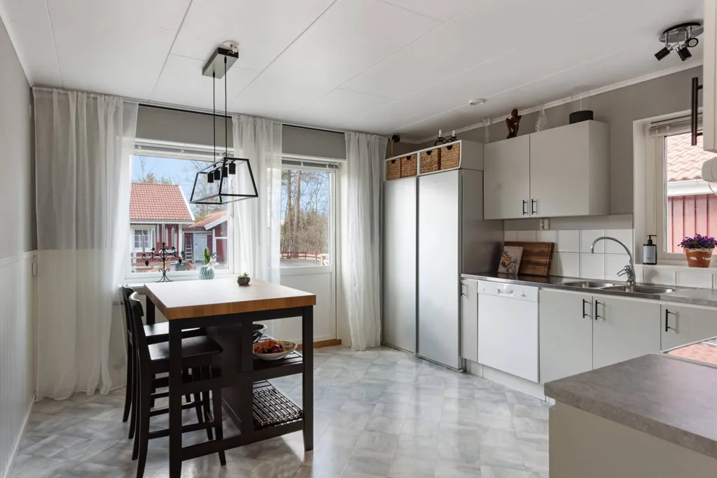 Köök - Cozy Bostadsrättsvilla with Garden in Rånäs
