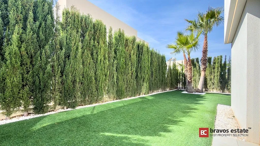 Garden - Modern Design Villa with Sea View in Benidorm
