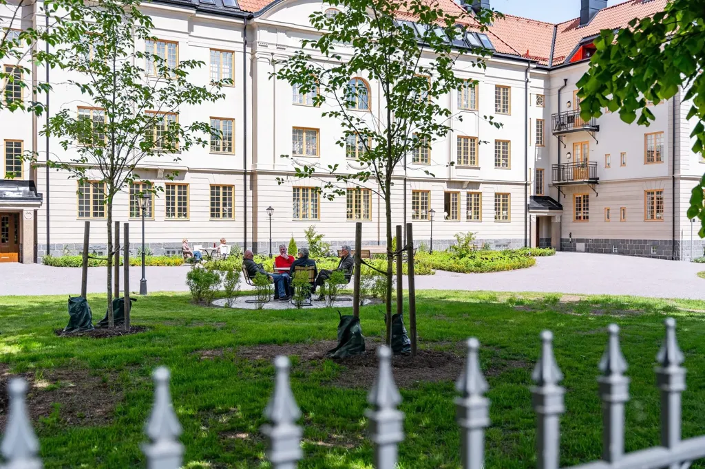 Aed - Apartment with Balcony in Norrköping