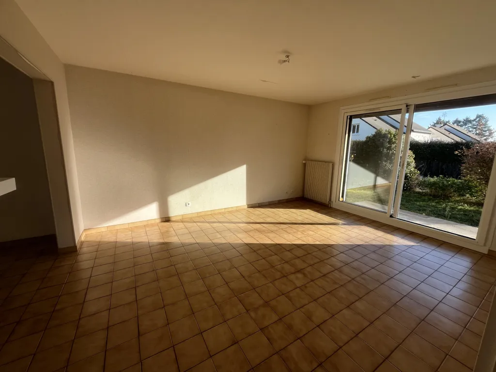 Soggiorno - House with Garden in Fondettes