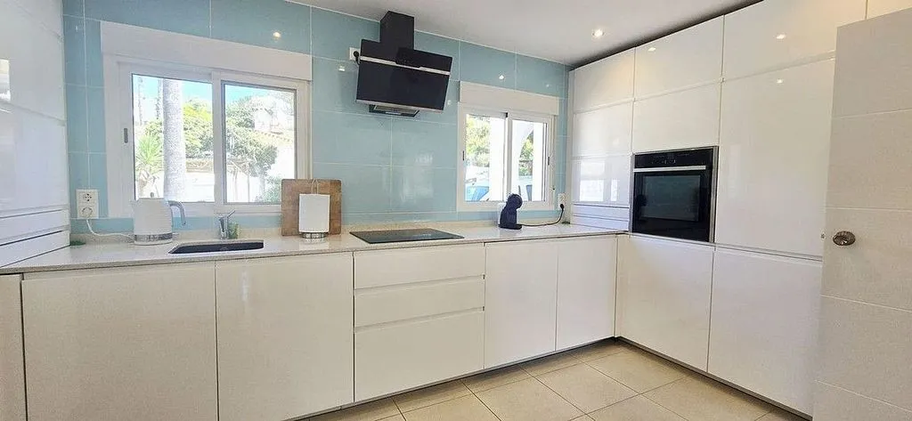 Cuisine - Chalet with Pool and Terrace in Campo de Mijas
