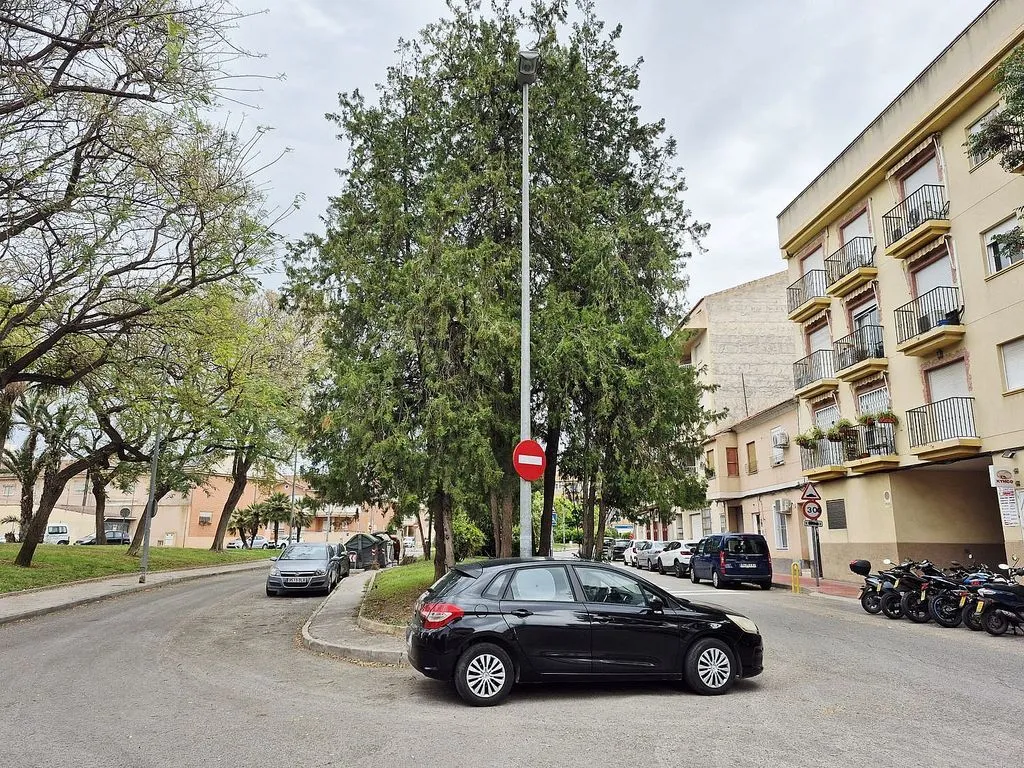 Välivaade - 3-Bed Flat with Balcony in Cabezo de Torres