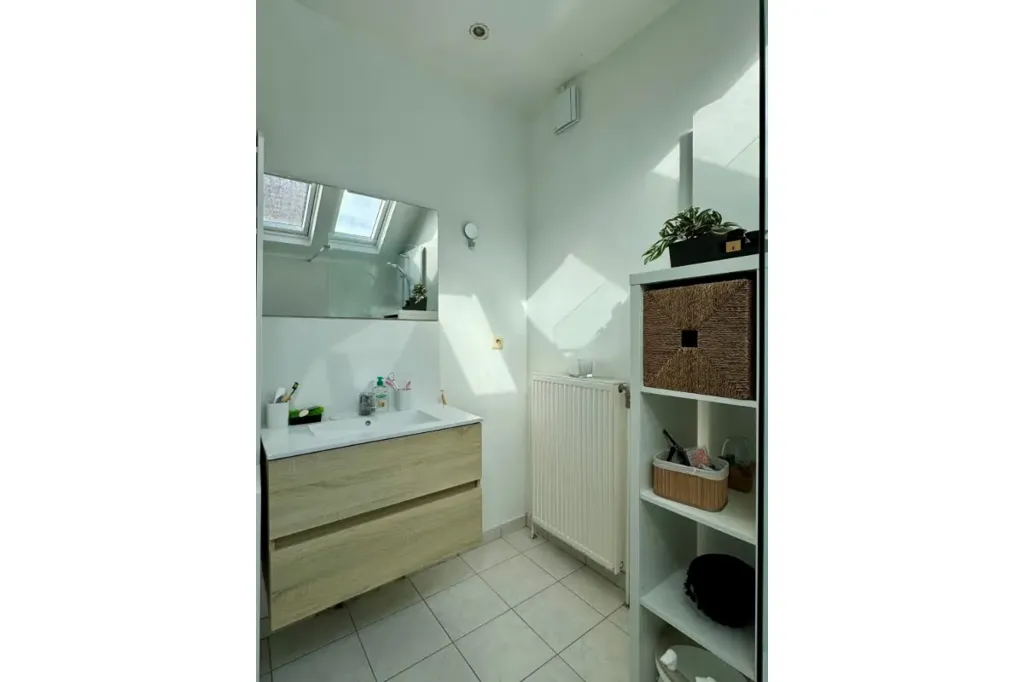 Bathrooms - 3-Facade House with Garden in Nalinnes