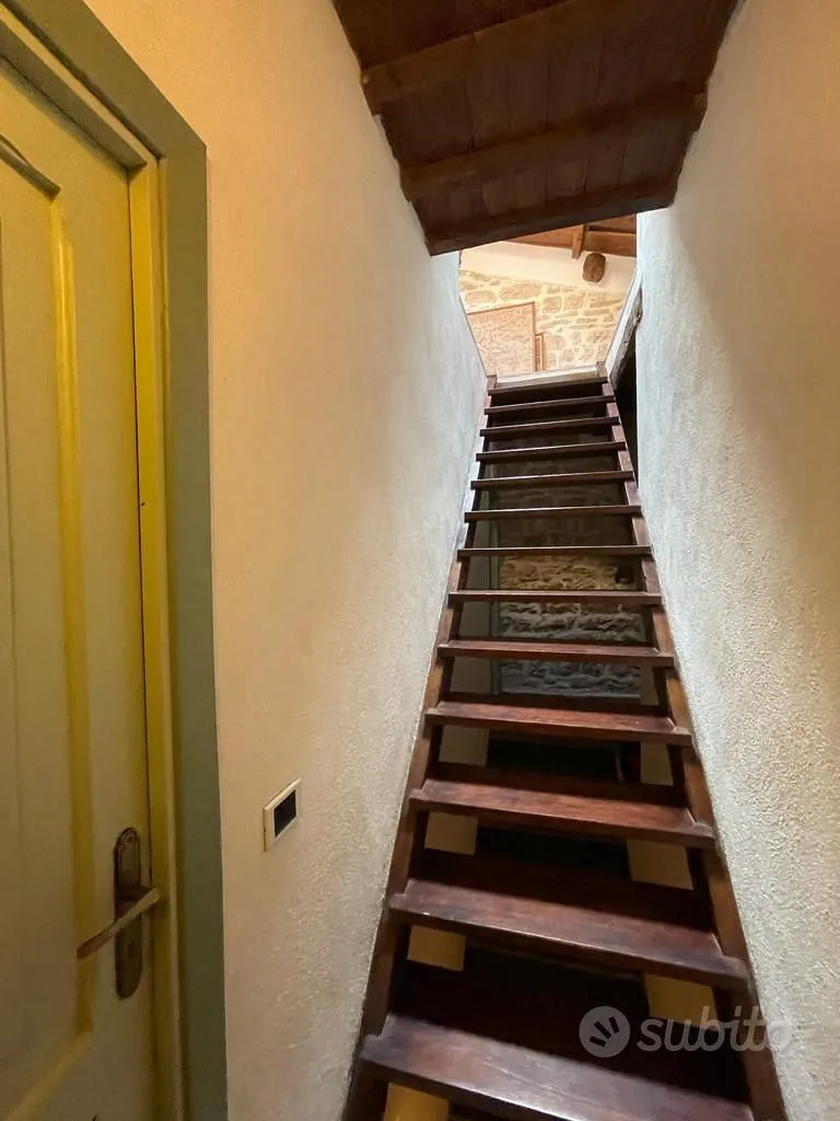 Pièces - Medieval Cielo Terra Palazzo in Sassoferrato
