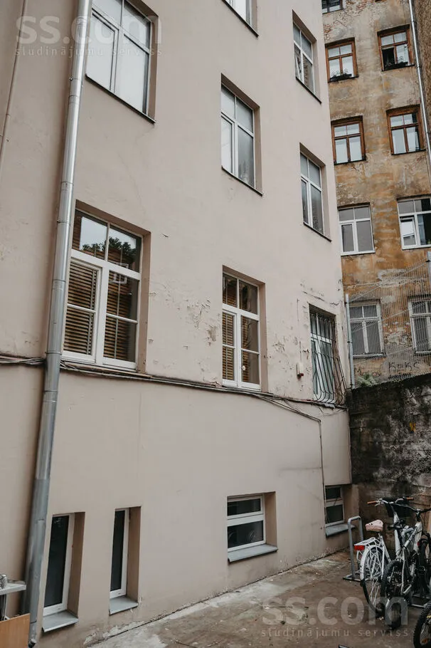 Jardin - 1-Bedroom Apartment with Garden View in Riga Centre